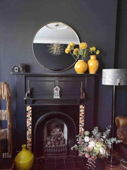 Traditional Apt Close To City Centre & Hampden Glasgow Buitenkant foto