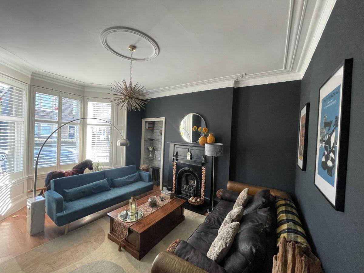 Traditional Apt Close To City Centre & Hampden Glasgow Buitenkant foto